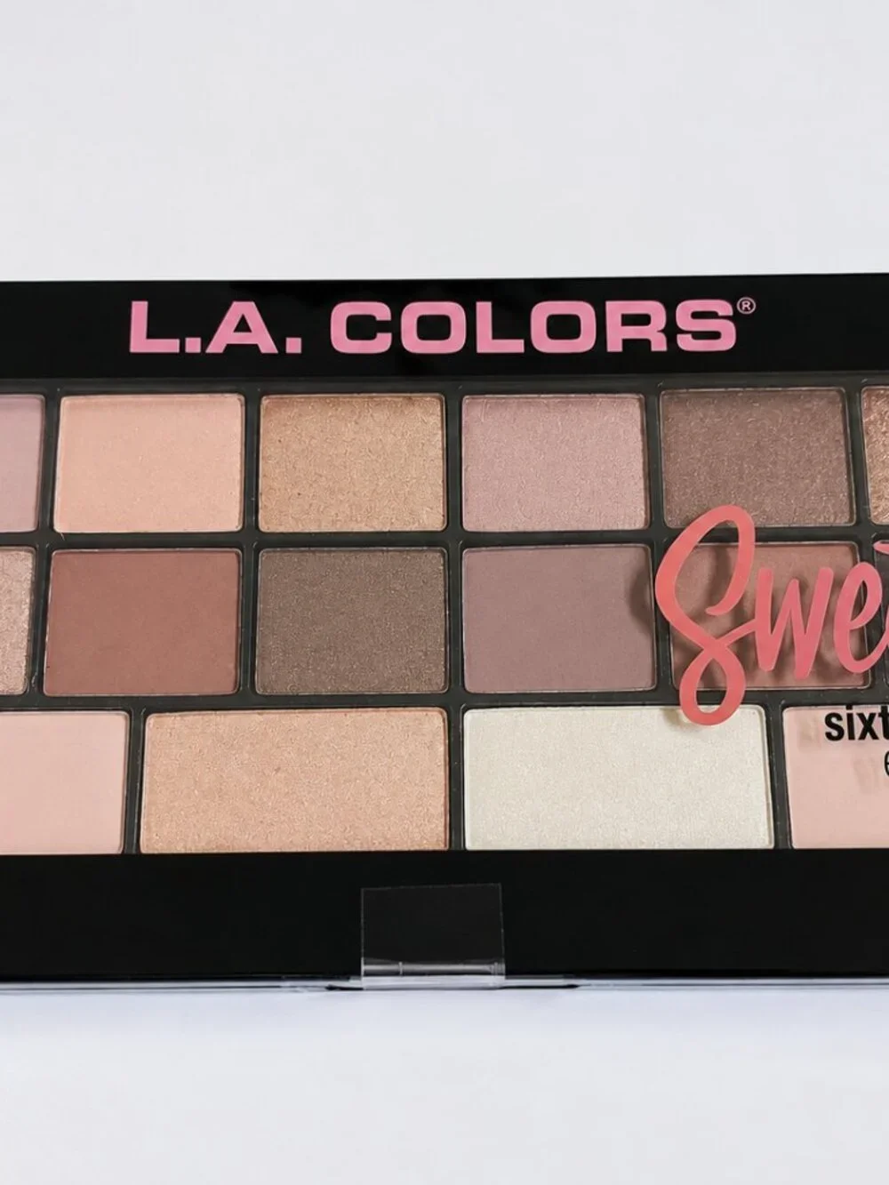 L.A. Colors Sweet Charming Eyeshadow Palette 16 Shades
